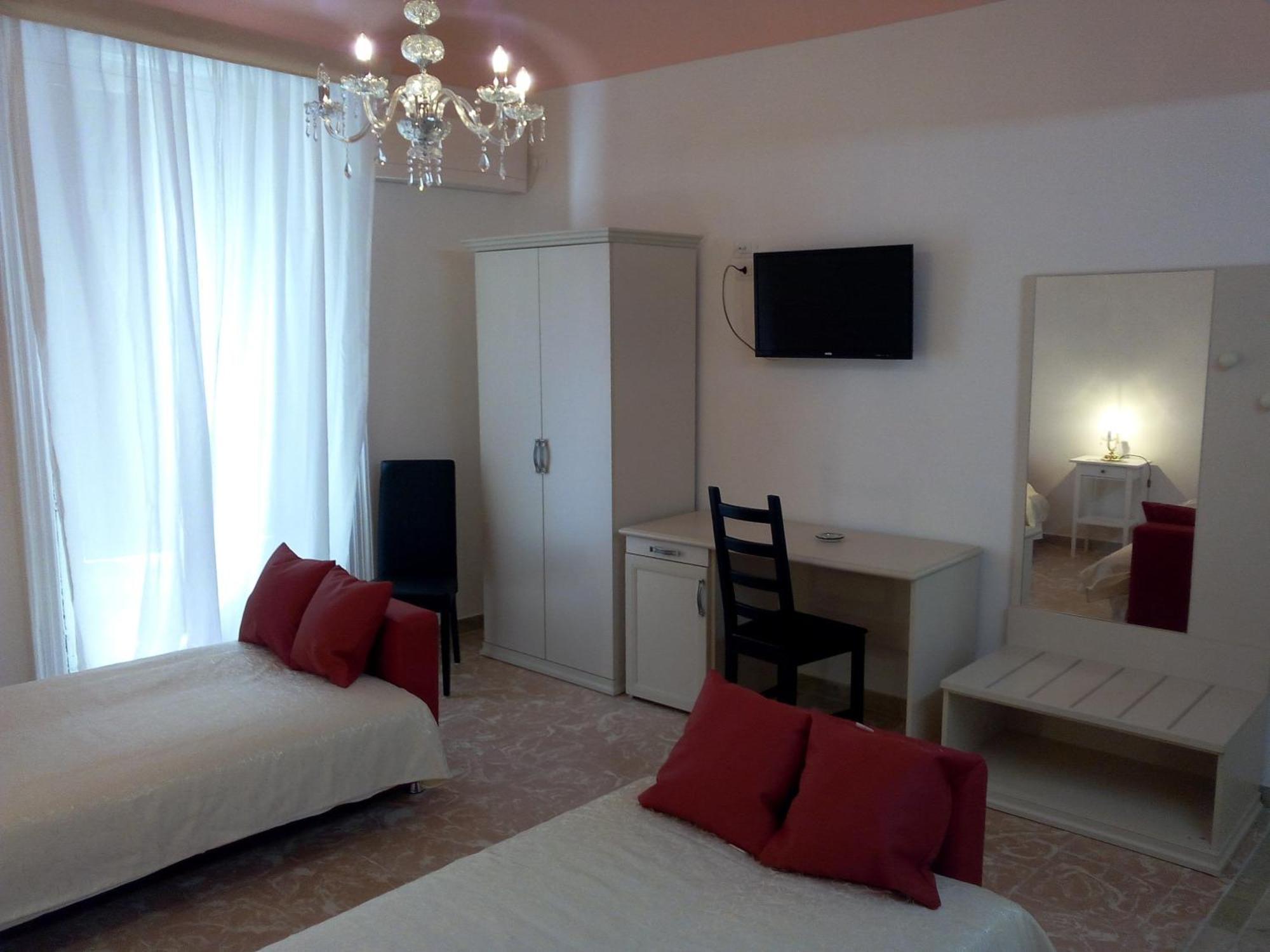 קלטג'ירונה Gualtiero Camere & Suite חדר תמונה